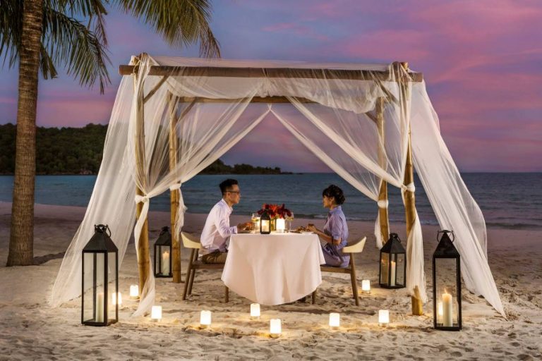 Vietnam honeymoon with Phu Quoc – 10-day private tour: Hanoi, Ha Long Bay, Hoi An, Hue, Phu Quoc
