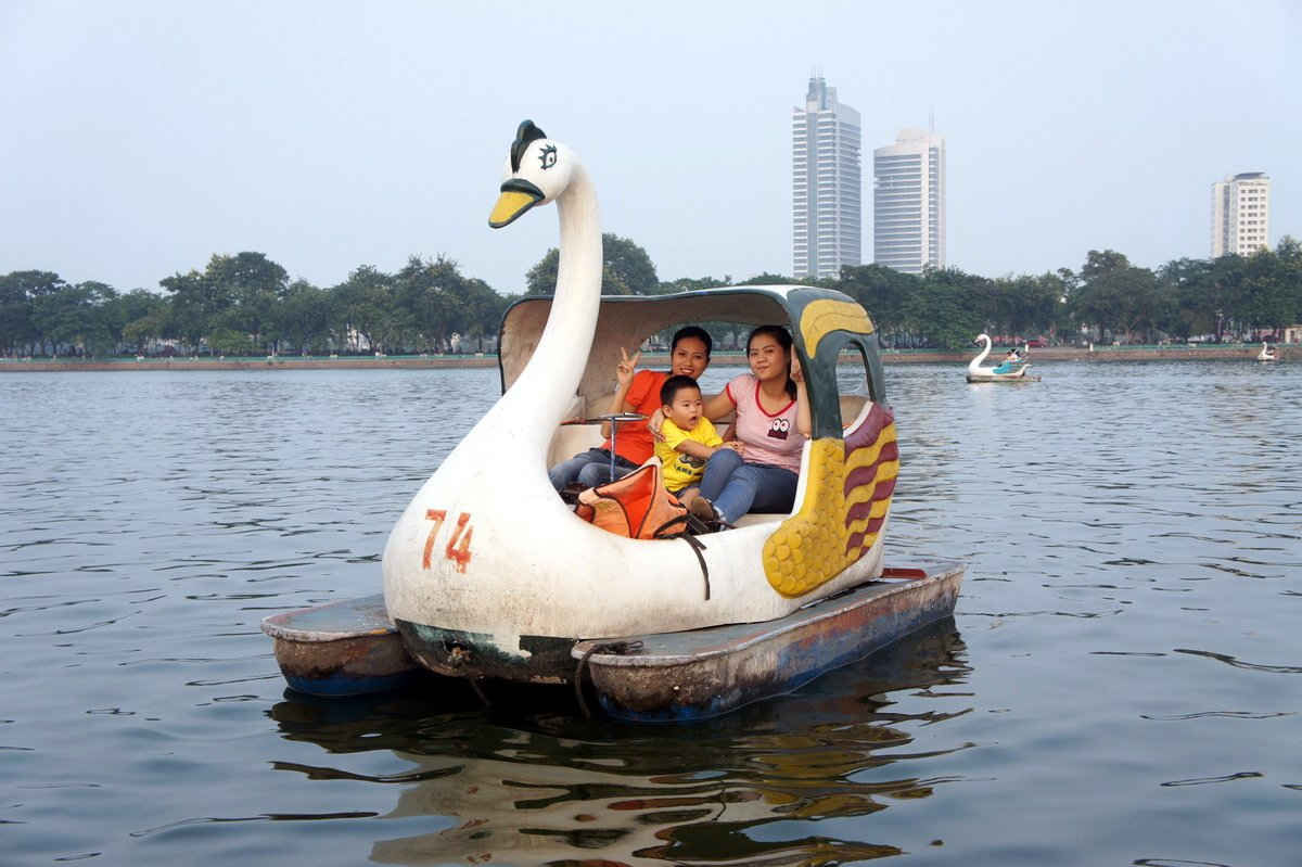 west lake hanoi