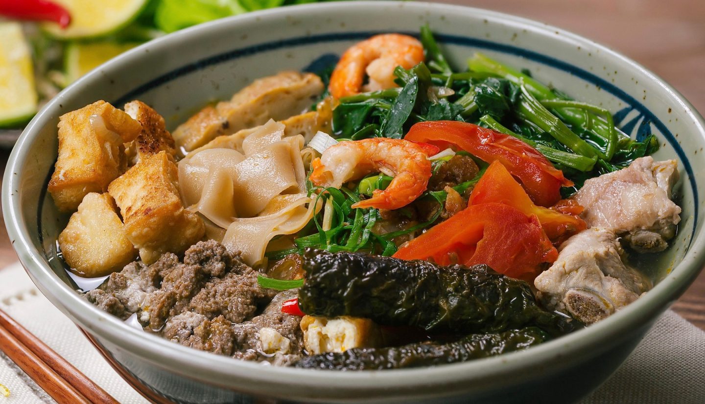 vietnam food tour