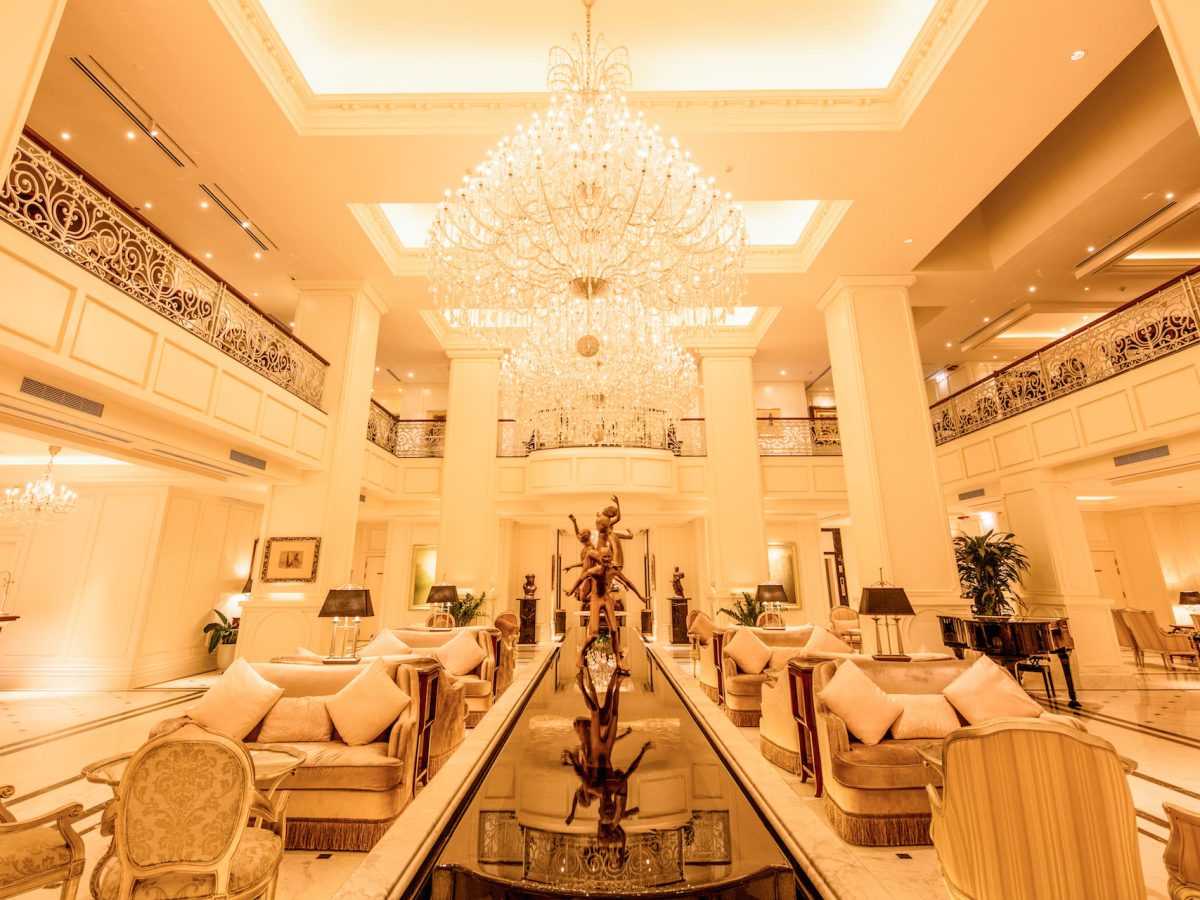 Apricot Hotel