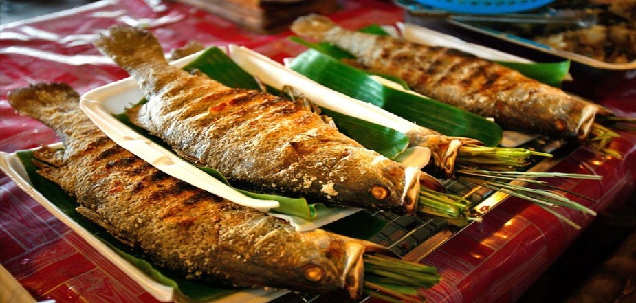 Breakfast-In-The-Early-Morning-At-Nghia-Lo
