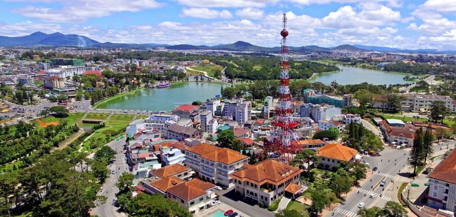 Hotel-Dalat-City-Vietnam
