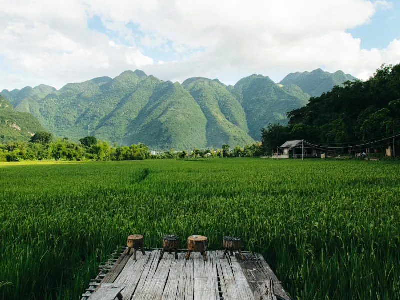 explore mai chau