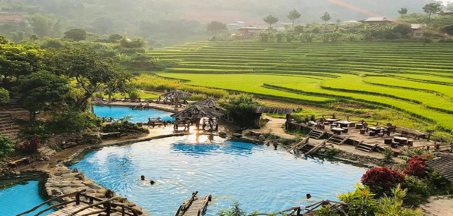 Tram-Tau-Hot-Spring-Bath