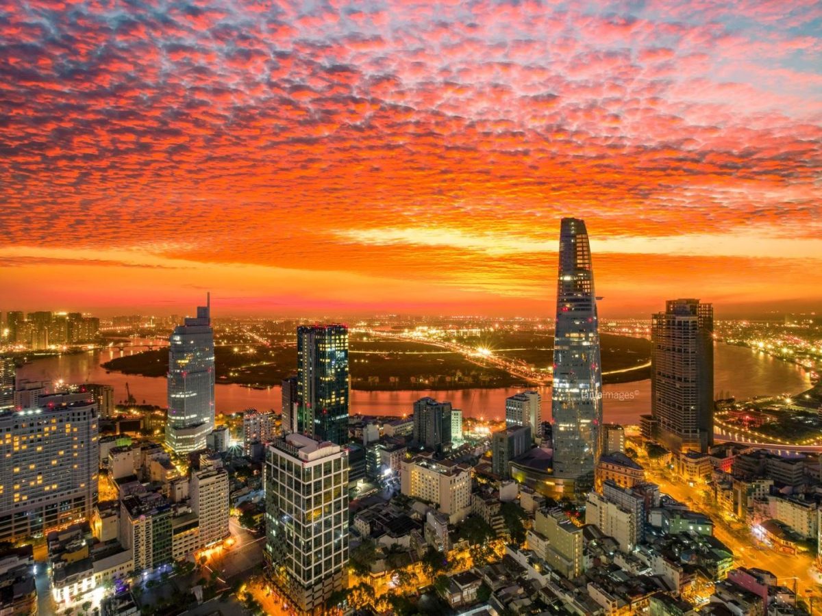 Authentic Vietnam Itinerary from Mountain to the Sea
