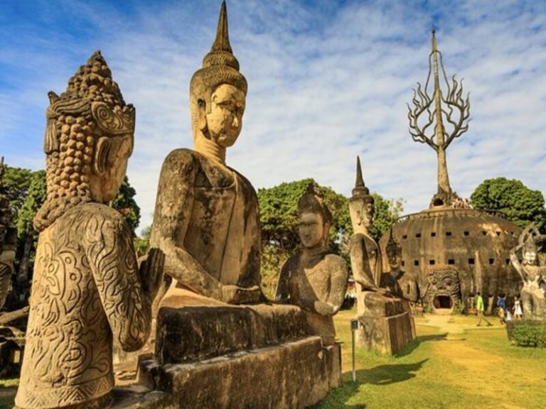 laos tour