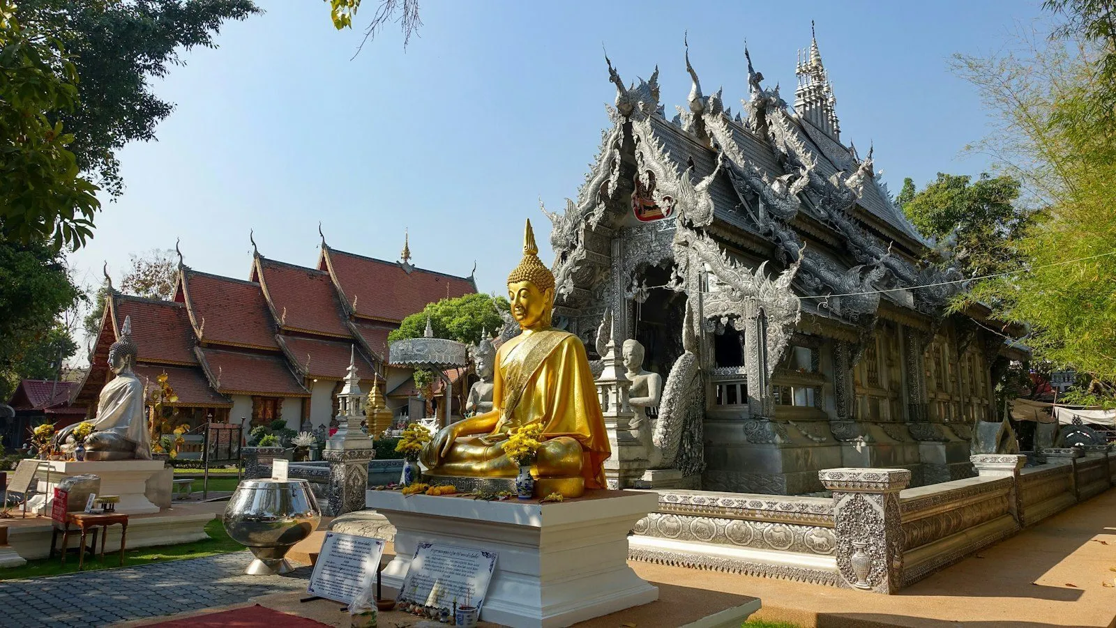 Day 2: Chiang Mai city tour (B) 