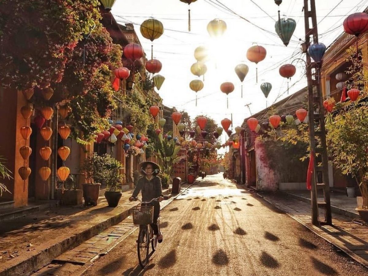 pho-den-long-hoi-an-277398