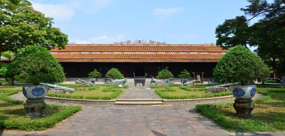 Long An Palace 