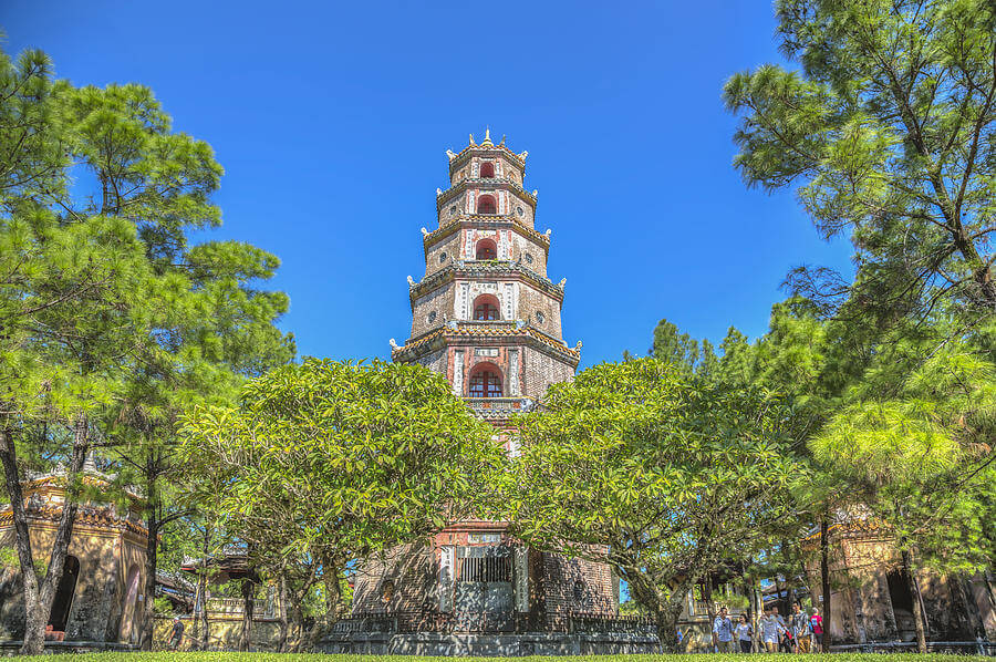 Discover Top 7 Hue Temple – A Journey Through Time and Culture