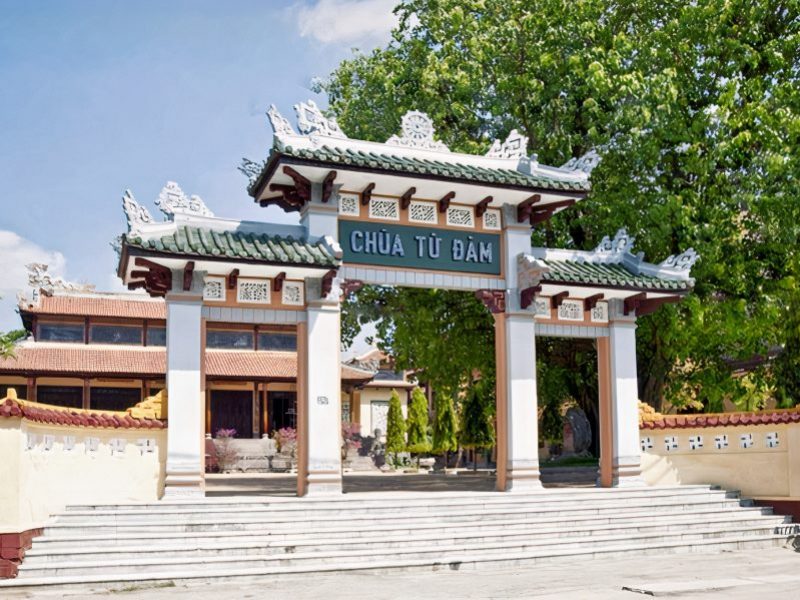 Hue temple
