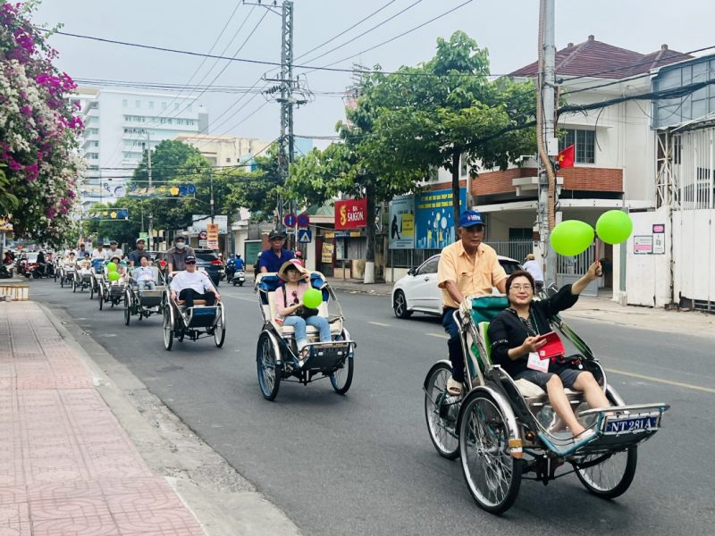 Vietnam tour package