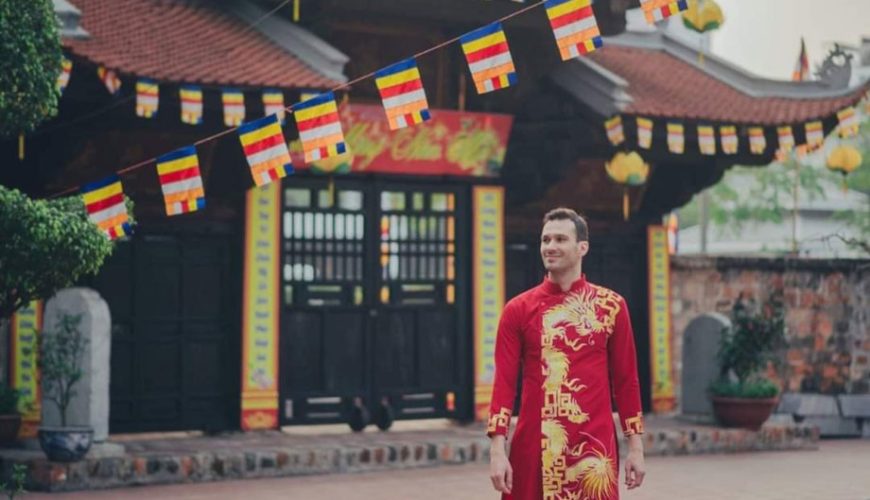 Vietnam Culture Clothes – Best Tips For International Travelers 2025
