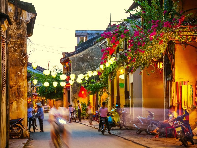 Top 6 Best Vietnam Honeymoon Itinerary For Couple 2025