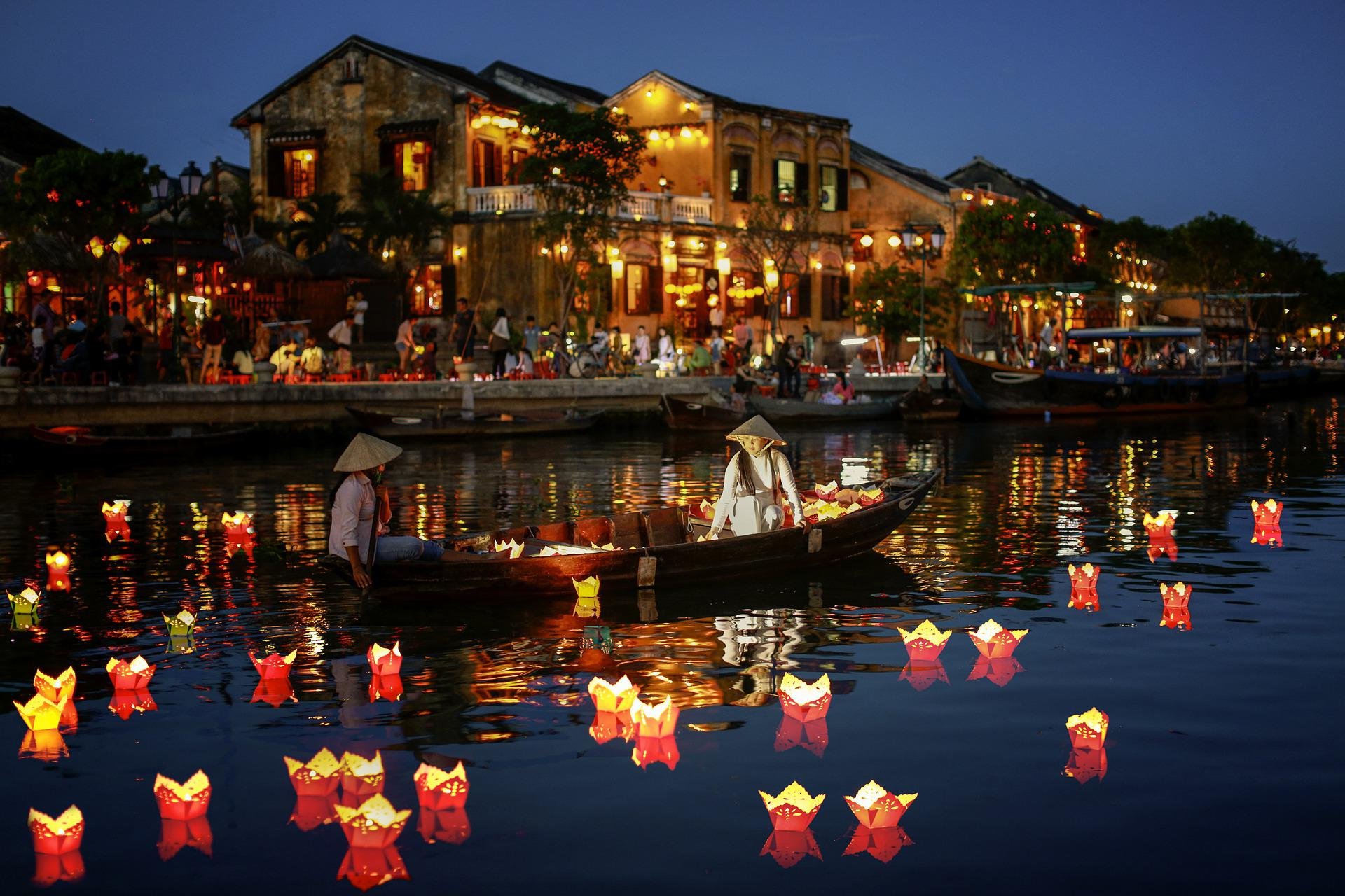 Best Time To Visit Hoi An: Season, Festival, Tourism, and Travel Tips 2025