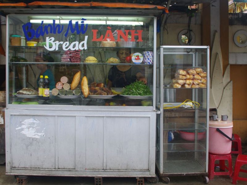 best banh mi in hoi an