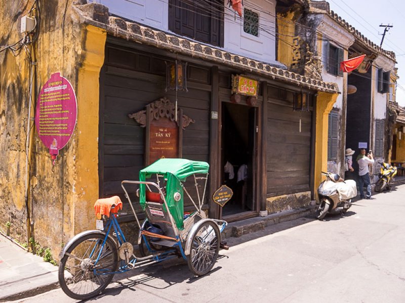 famous bridge in hoi an