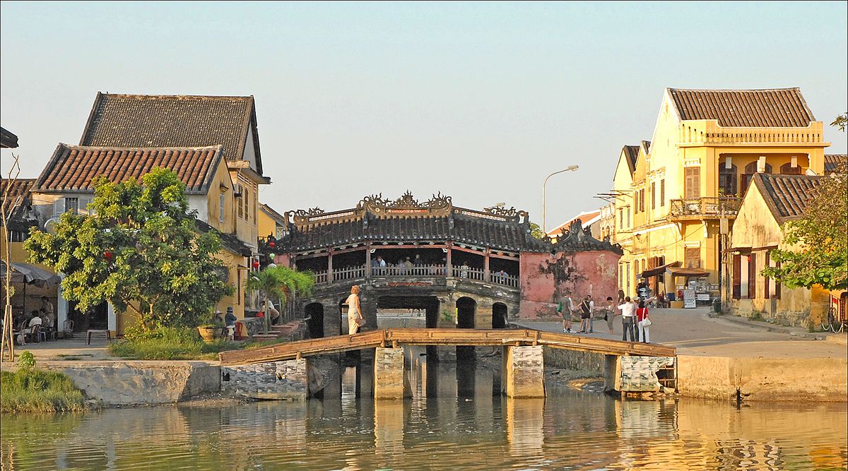 Discovering Chua Cau – Famous Bridge In Hoi An