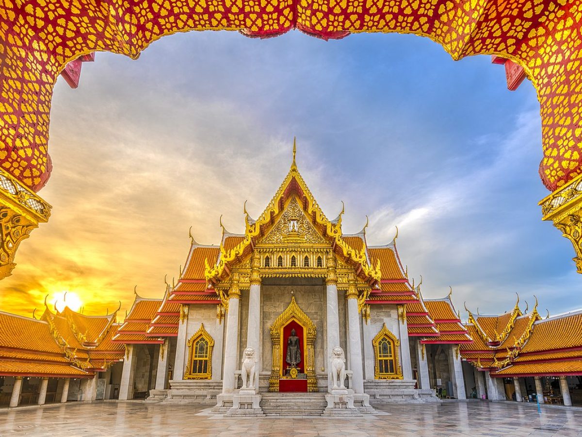 1200px-01-วัดเบญจมบพิตรดุสิตวนารามราชวรวิหาร