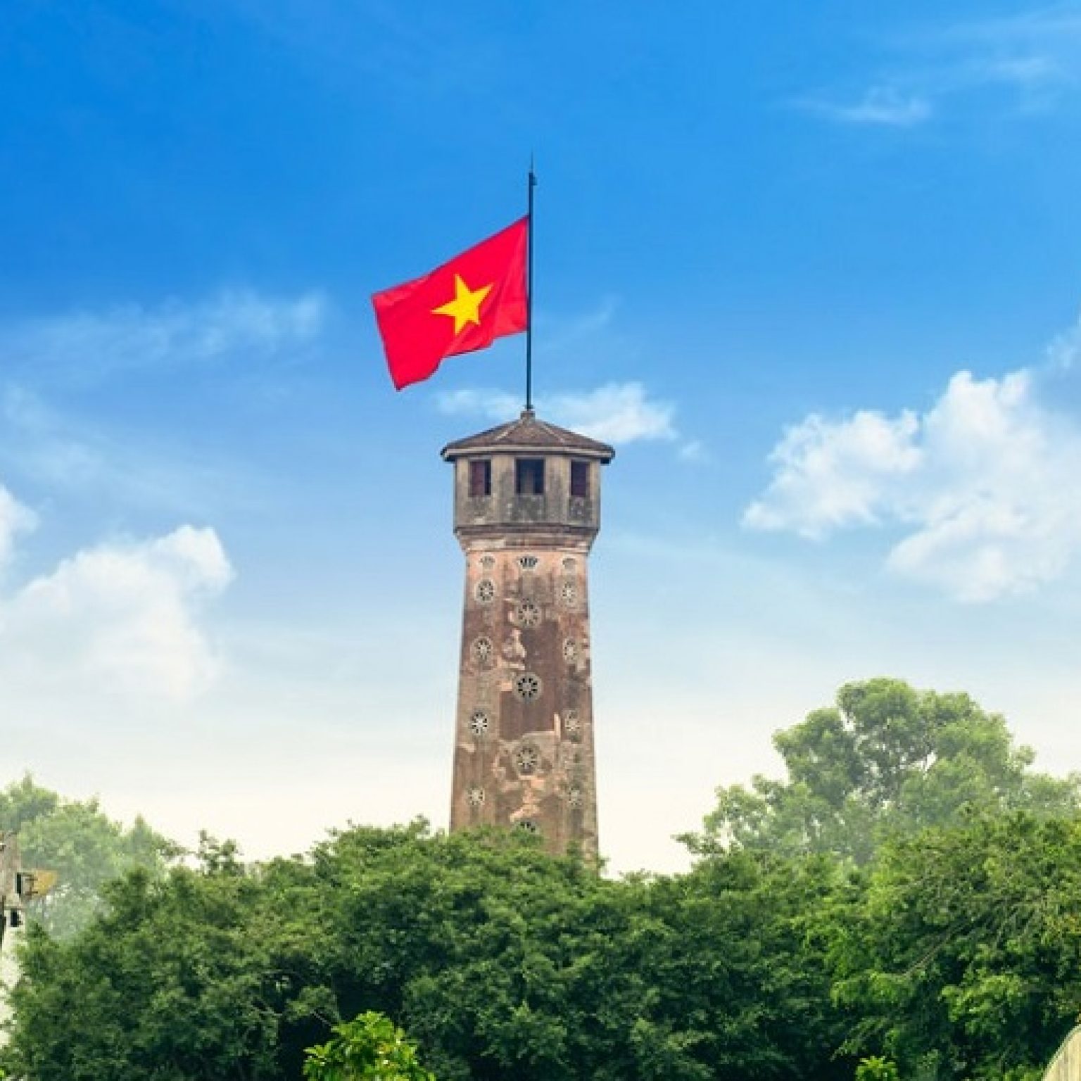 Best Places To Stay In Vietnam (7)