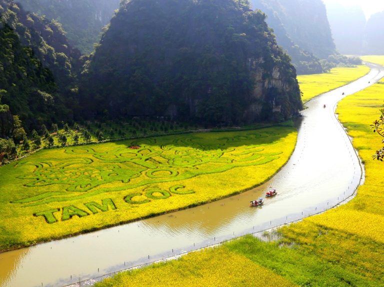 hoa lu - ninh binh day trip