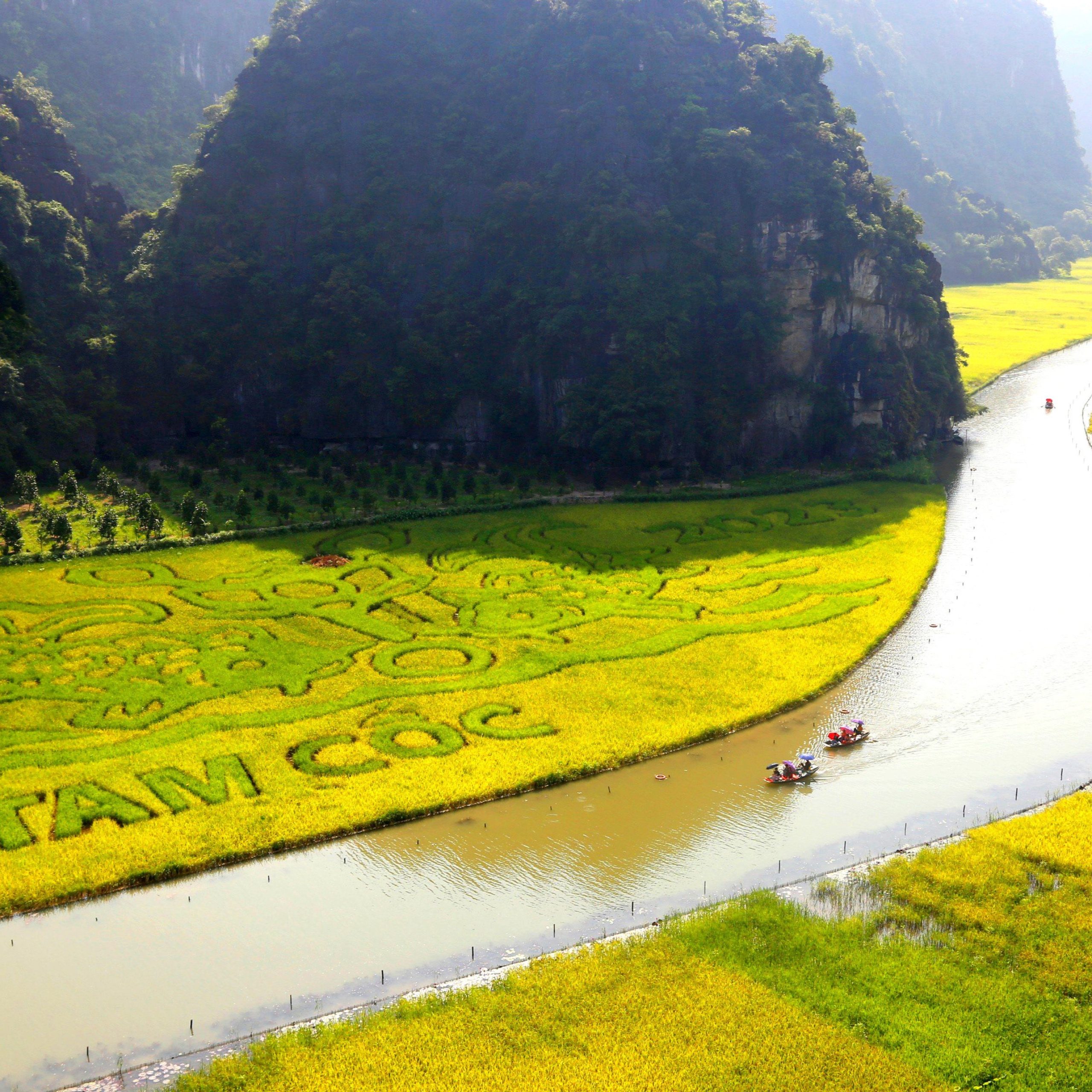 Hoa Lu and Halong Bay On Land