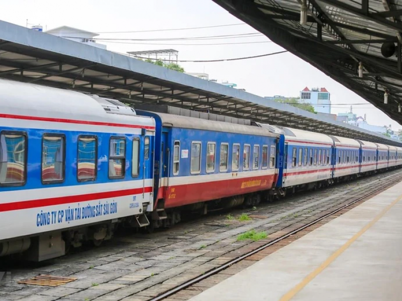 train from da nang to quy nhon