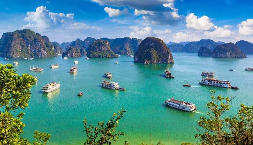 The Top 4 Best Ways To Tour Halong Bay That You Should Experience