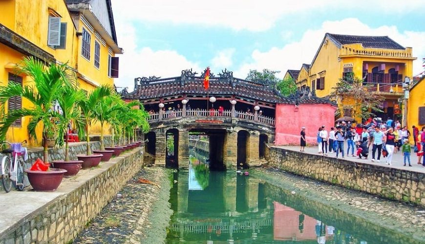 Free Walking Tour Hoi An: Top 5 Best Places You Must Experience