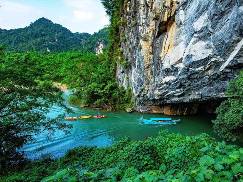 phong nha cave tours