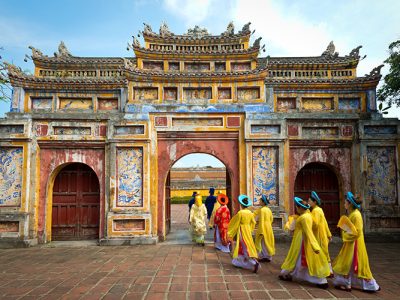 hue to hoi an motorbike tour