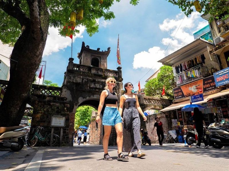 TOP 5 Best Vietnam Escorted Tours Vietnam in 2025