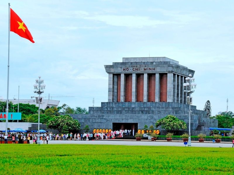 one pillar pagoda hanoi