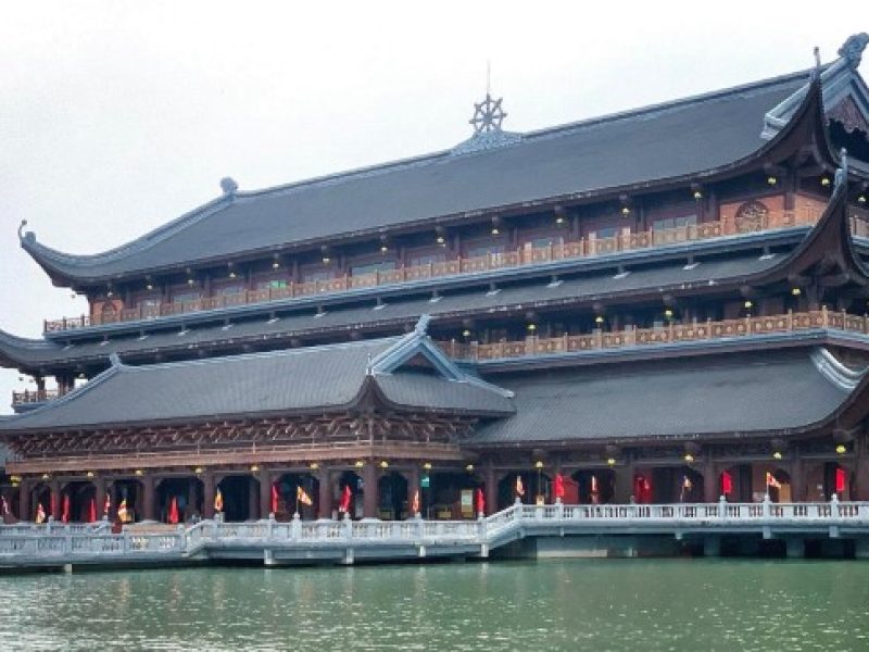 2.7. Day trip to Tam Chuc Pagoda tourist complex from Hanoi