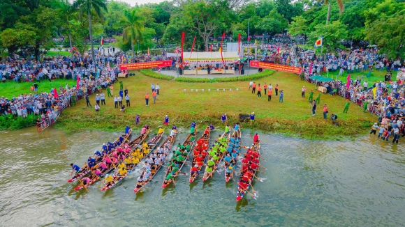 hue festivals vietnam