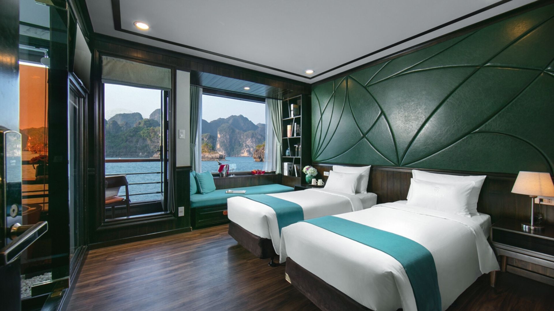 Family Premium Balcony