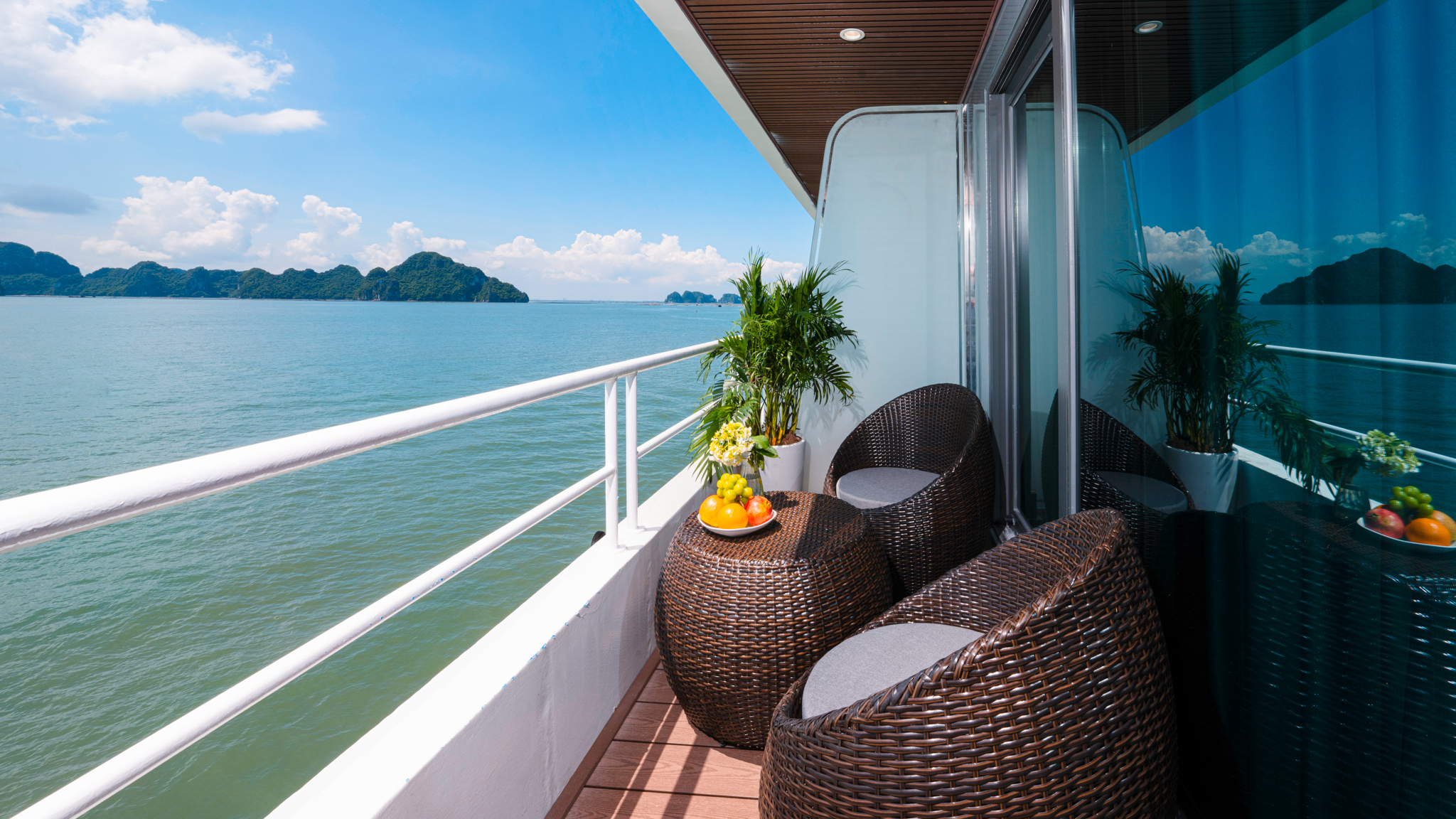 Premier Suite – Second Deck