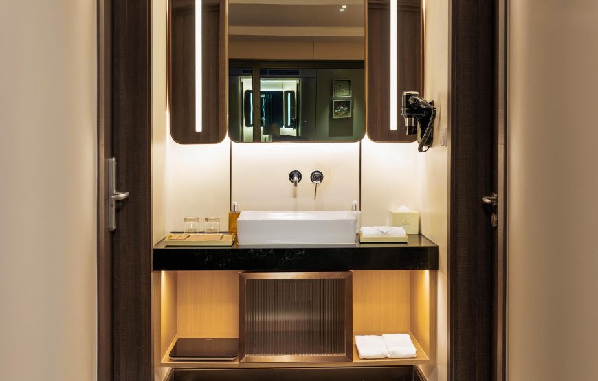 Ocean Suite Triple