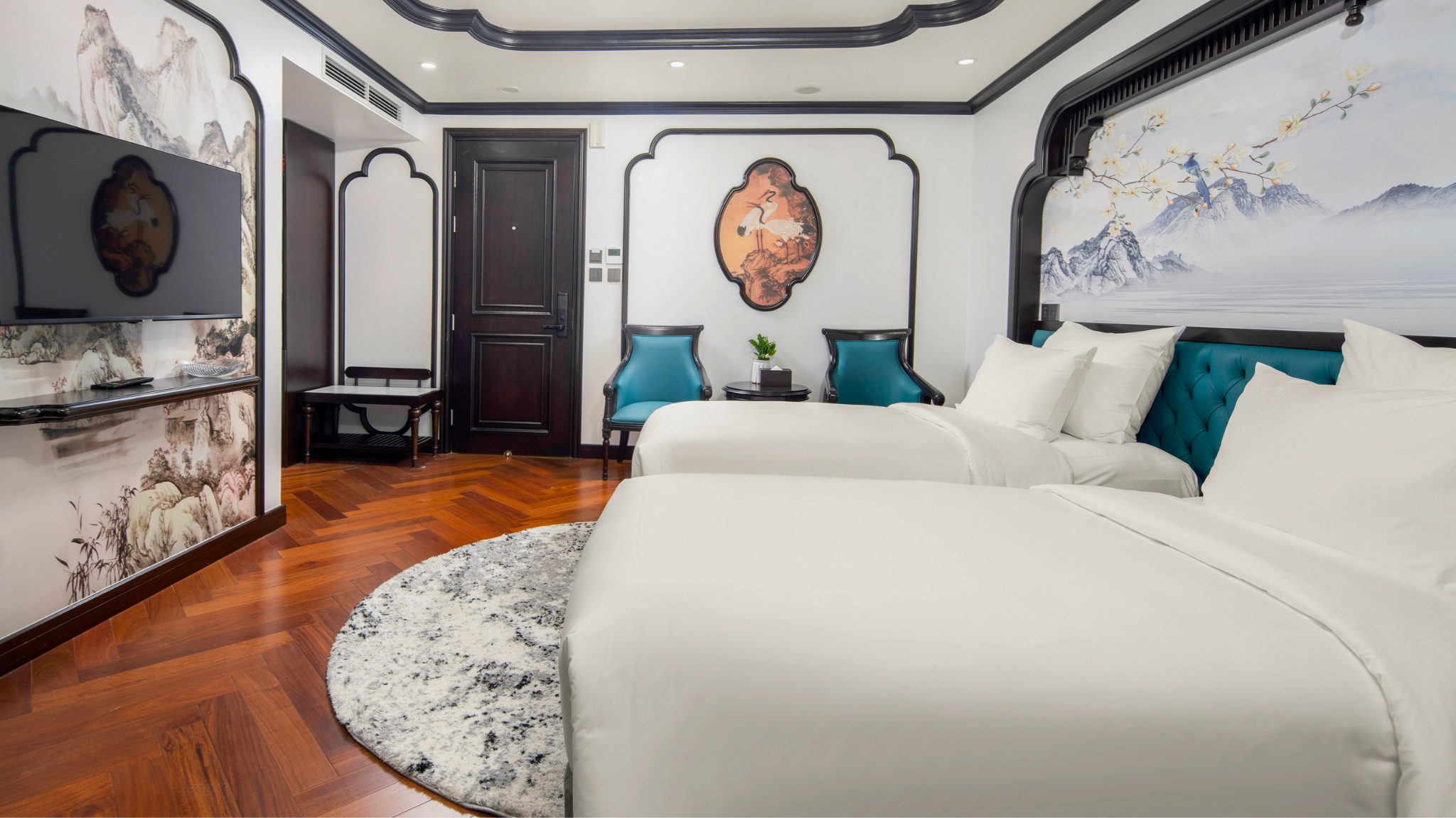 Premier Suite – Second Deck