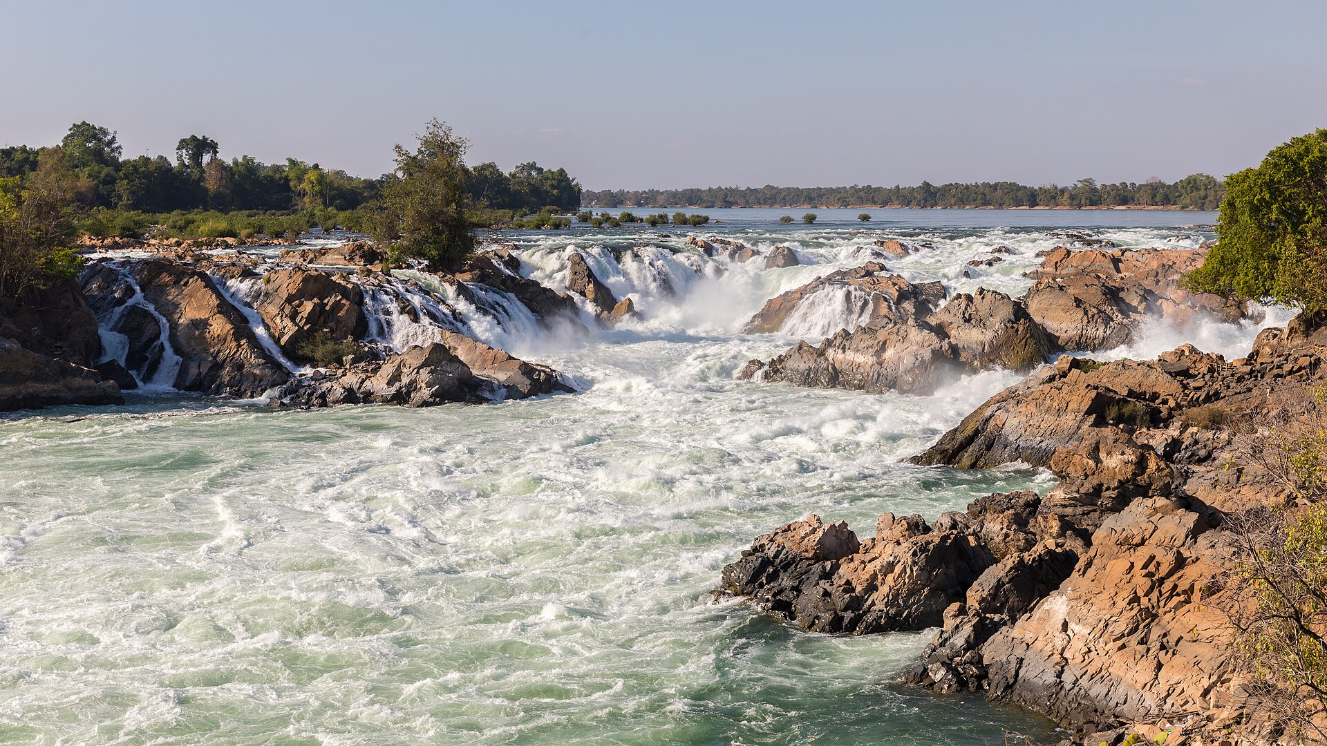 <span>Day 17</span> Khone Phapheng Falls and Pakse