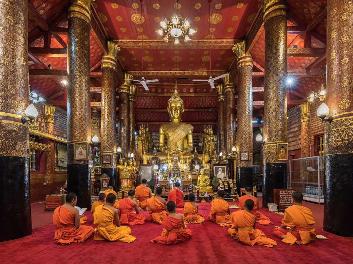 Luang Prabang Alms
