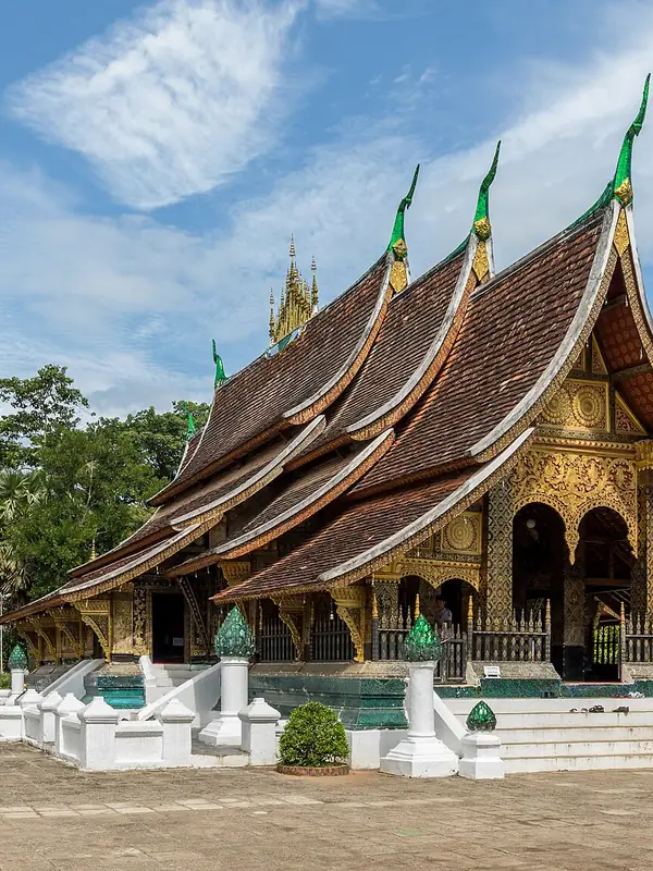 Luang Prabang and Angkor in 9 Days: Laos and Cambodia Private Tour