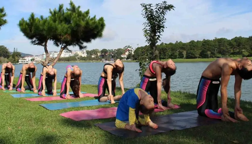 Yoga Dat Lat Vietnam