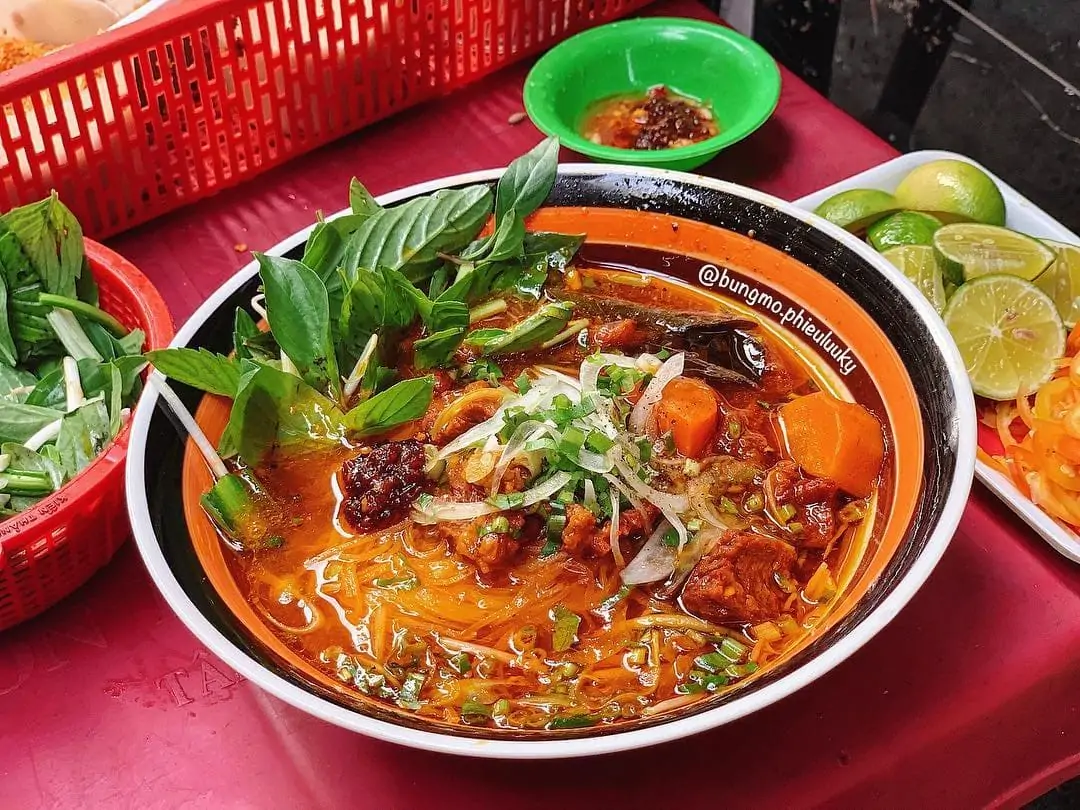 Discover Best Specialties On A Ho Chi Minh Food Tour 2023