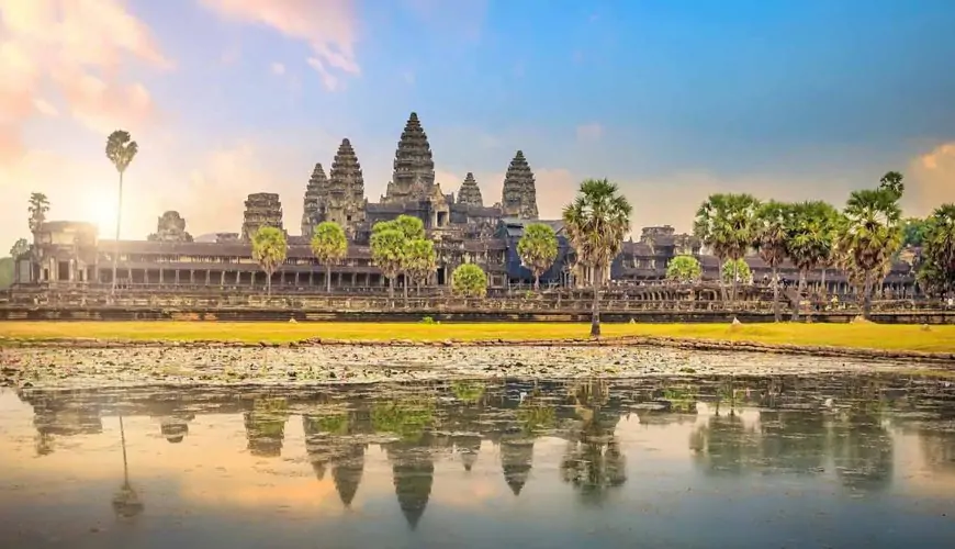 Journey to Discover Beautiful Angkor Wat Temple – the City of Temples in Cambodia 2023