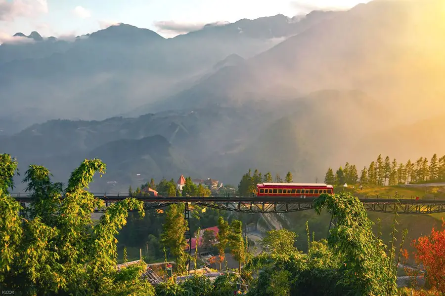 Mixing Vietnam Nature & Culture Tour