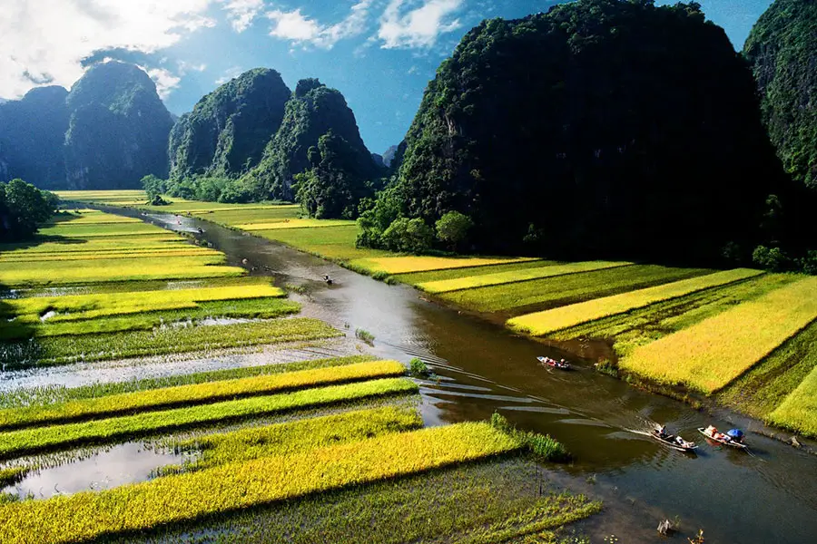 Mixing Vietnam Nature & Culture Tour