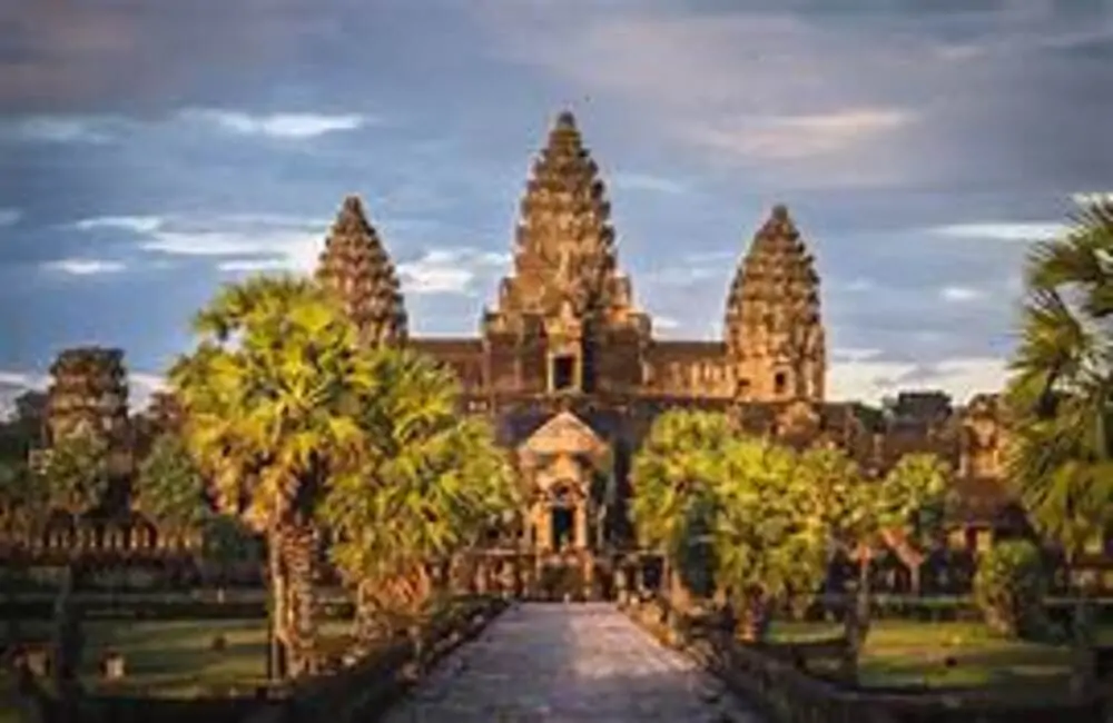 Day 15: Angkor Wat, Angkor Thom, Ta Prohm & Blessing Ritual (B)