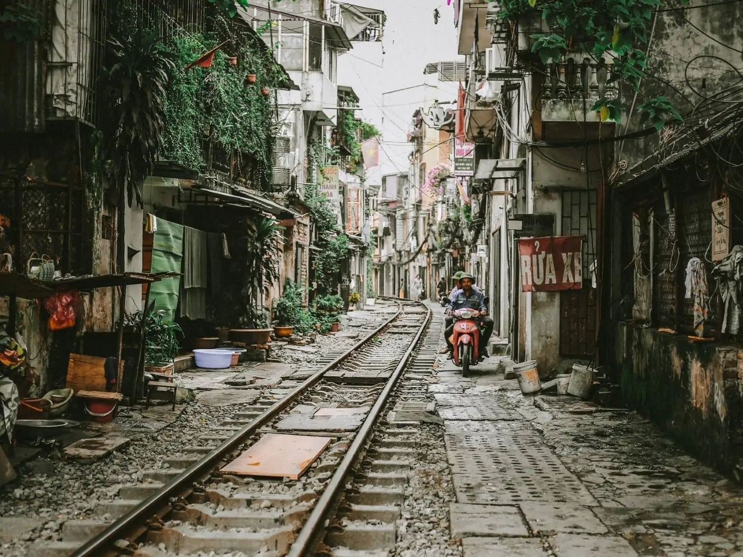 Hanoi – Halong Bay Classical