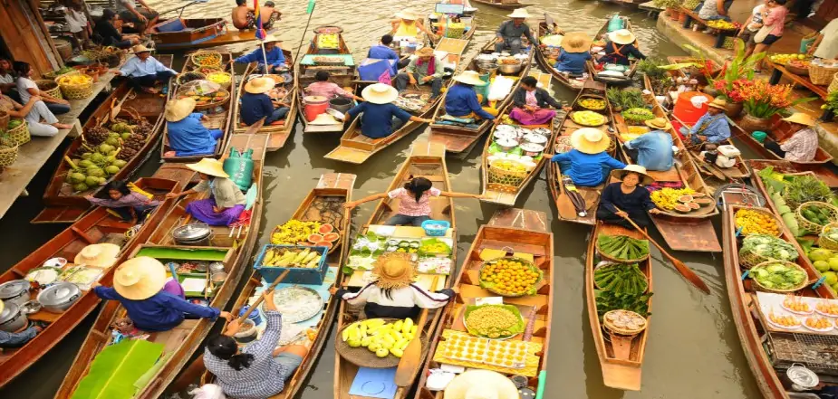 Damnoen-Saduak-Bangkok-Floating-Market-Tour 